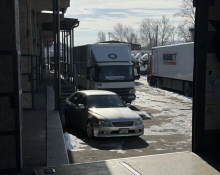 Серый Тойота Атлецца, объемом двигателя 2 л и пробегом 268 тыс. км за 6200 $, фото 1 на Automoto.ua