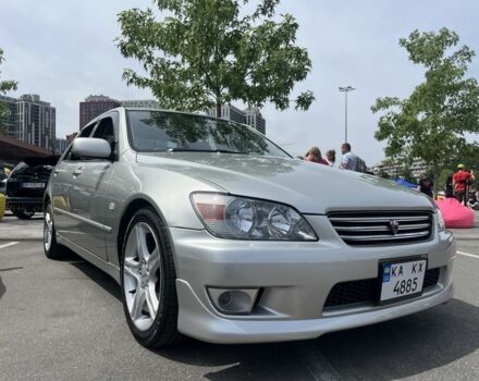 Серый Тойота Атлецца, объемом двигателя 2 л и пробегом 268 тыс. км за 6200 $, фото 3 на Automoto.ua