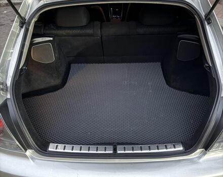 Серый Тойота Атлецца, объемом двигателя 3 л и пробегом 211 тыс. км за 7000 $, фото 10 на Automoto.ua