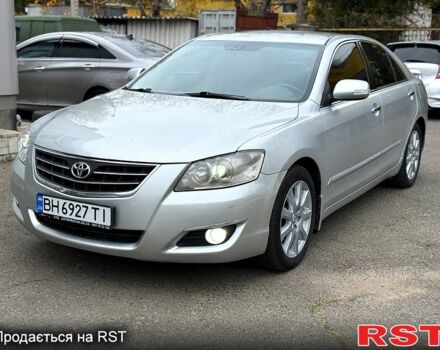 Серый Тойота Аурион, объемом двигателя 3.5 л и пробегом 177 тыс. км за 4777 $, фото 1 на Automoto.ua