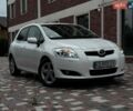 Білий Тойота Ауріс, об'ємом двигуна 1.36 л та пробігом 276 тис. км за 5700 $, фото 1 на Automoto.ua