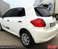 Белый Тойота Аурис, объемом двигателя 1.4 л и пробегом 240 тыс. км за 5800 $, фото 5 на Automoto.ua