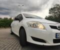Белый Тойота Аурис, объемом двигателя 1.3 л и пробегом 228 тыс. км за 4850 $, фото 5 на Automoto.ua