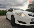 Белый Тойота Аурис, объемом двигателя 1.33 л и пробегом 228 тыс. км за 4850 $, фото 5 на Automoto.ua