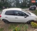 Білий Тойота Ауріс, об'ємом двигуна 1.33 л та пробігом 230 тис. км за 3200 $, фото 24 на Automoto.ua