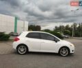 Белый Тойота Аурис, объемом двигателя 1.33 л и пробегом 228 тыс. км за 4850 $, фото 8 на Automoto.ua
