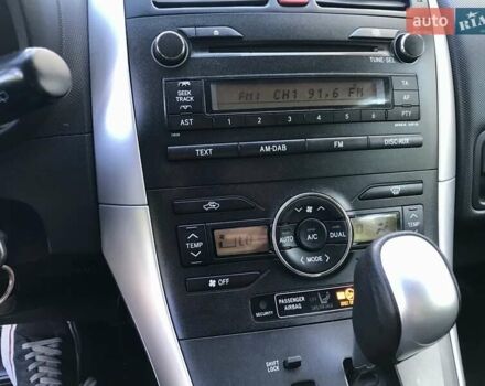 Белый Тойота Аурис, объемом двигателя 1.6 л и пробегом 146 тыс. км за 9900 $, фото 30 на Automoto.ua