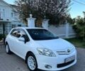 Белый Тойота Аурис, объемом двигателя 1.6 л и пробегом 234 тыс. км за 8800 $, фото 1 на Automoto.ua