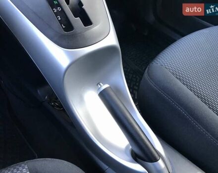 Белый Тойота Аурис, объемом двигателя 1.6 л и пробегом 146 тыс. км за 9900 $, фото 33 на Automoto.ua