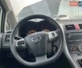 Белый Тойота Аурис, объемом двигателя 1.4 л и пробегом 179 тыс. км за 7000 $, фото 19 на Automoto.ua