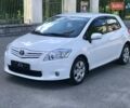 Белый Тойота Аурис, объемом двигателя 1.6 л и пробегом 146 тыс. км за 9900 $, фото 3 на Automoto.ua