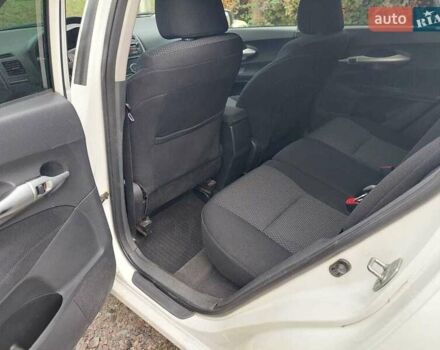 Белый Тойота Аурис, объемом двигателя 1.6 л и пробегом 234 тыс. км за 8800 $, фото 6 на Automoto.ua