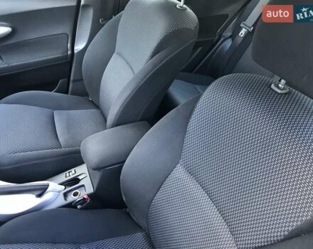 Белый Тойота Аурис, объемом двигателя 1.6 л и пробегом 146 тыс. км за 9900 $, фото 21 на Automoto.ua