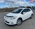 Білий Тойота Ауріс, об'ємом двигуна 1.6 л та пробігом 234 тис. км за 8500 $, фото 1 на Automoto.ua