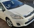Білий Тойота Ауріс, об'ємом двигуна 1.8 л та пробігом 231 тис. км за 8500 $, фото 1 на Automoto.ua