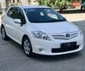 Белый Тойота Аурис, объемом двигателя 1.6 л и пробегом 146 тыс. км за 10700 $, фото 1 на Automoto.ua
