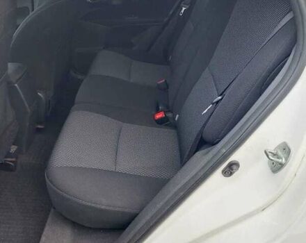 Белый Тойота Аурис, объемом двигателя 1.6 л и пробегом 234 тыс. км за 8800 $, фото 7 на Automoto.ua