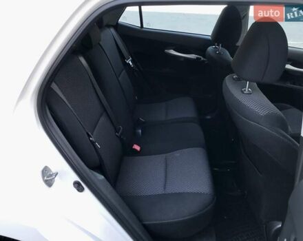 Белый Тойота Аурис, объемом двигателя 1.6 л и пробегом 146 тыс. км за 9900 $, фото 44 на Automoto.ua