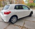 Белый Тойота Аурис, объемом двигателя 1.6 л и пробегом 234 тыс. км за 8800 $, фото 2 на Automoto.ua