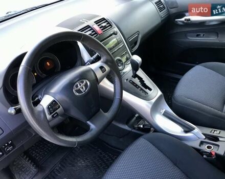 Белый Тойота Аурис, объемом двигателя 1.6 л и пробегом 146 тыс. км за 9900 $, фото 22 на Automoto.ua