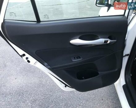 Белый Тойота Аурис, объемом двигателя 1.6 л и пробегом 146 тыс. км за 9900 $, фото 40 на Automoto.ua