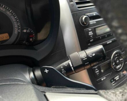 Белый Тойота Аурис, объемом двигателя 1.4 л и пробегом 265 тыс. км за 7790 $, фото 15 на Automoto.ua