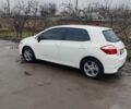 Білий Тойота Ауріс, об'ємом двигуна 1 л та пробігом 231 тис. км за 6850 $, фото 2 на Automoto.ua