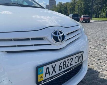 Белый Тойота Аурис, объемом двигателя 1.6 л и пробегом 233 тыс. км за 9000 $, фото 1 на Automoto.ua