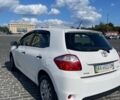 Белый Тойота Аурис, объемом двигателя 1.6 л и пробегом 233 тыс. км за 9000 $, фото 8 на Automoto.ua