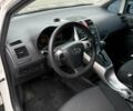 Білий Тойота Ауріс, об'ємом двигуна 1.6 л та пробігом 121 тис. км за 10500 $, фото 6 на Automoto.ua