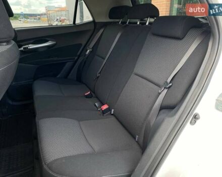 Белый Тойота Аурис, объемом двигателя 1.36 л и пробегом 265 тыс. км за 7790 $, фото 22 на Automoto.ua