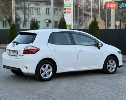 Белый Тойота Аурис, объемом двигателя 1.8 л и пробегом 233 тыс. км за 9000 $, фото 18 на Automoto.ua