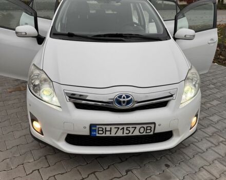 Белый Тойота Аурис, объемом двигателя 1.8 л и пробегом 261 тыс. км за 7500 $, фото 16 на Automoto.ua