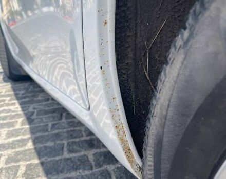 Белый Тойота Аурис, объемом двигателя 1.6 л и пробегом 233 тыс. км за 9000 $, фото 23 на Automoto.ua