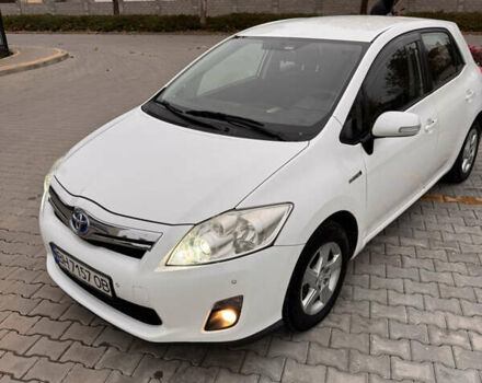 Білий Тойота Ауріс, об'ємом двигуна 1.8 л та пробігом 245 тис. км за 9700 $, фото 8 на Automoto.ua