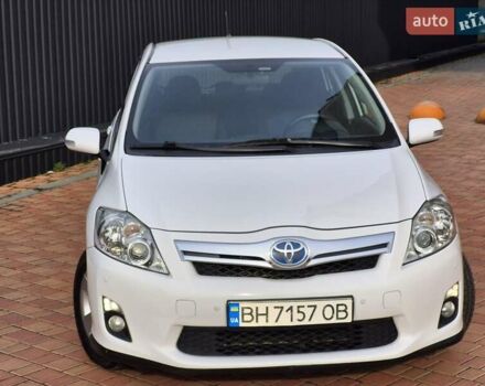 Білий Тойота Ауріс, об'ємом двигуна 1.8 л та пробігом 230 тис. км за 9950 $, фото 15 на Automoto.ua