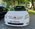 Білий Тойота Ауріс, об'ємом двигуна 1.6 л та пробігом 215 тис. км за 8100 $, фото 1 на Automoto.ua