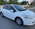 Белый Тойота Аурис, объемом двигателя 1.6 л и пробегом 147 тыс. км за 9300 $, фото 1 на Automoto.ua