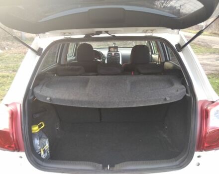 Белый Тойота Аурис, объемом двигателя 1.3 л и пробегом 173 тыс. км за 6500 $, фото 1 на Automoto.ua