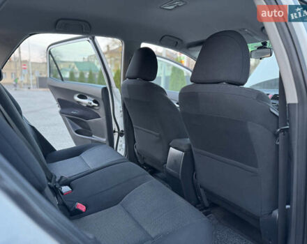 Белый Тойота Аурис, объемом двигателя 1.8 л и пробегом 233 тыс. км за 9000 $, фото 39 на Automoto.ua