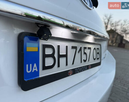 Белый Тойота Аурис, объемом двигателя 1.8 л и пробегом 233 тыс. км за 9000 $, фото 54 на Automoto.ua