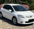 Белый Тойота Аурис, объемом двигателя 1.6 л и пробегом 120 тыс. км за 10984 $, фото 3 на Automoto.ua