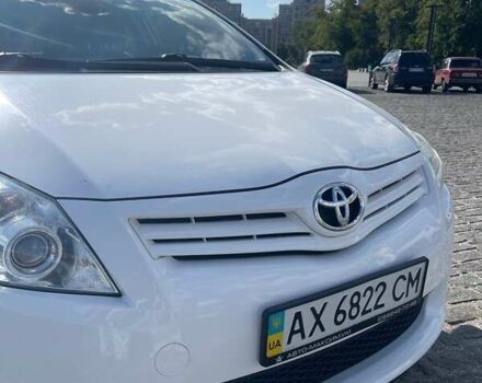 Белый Тойота Аурис, объемом двигателя 1.6 л и пробегом 233 тыс. км за 9000 $, фото 10 на Automoto.ua