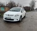 Білий Тойота Ауріс, об'ємом двигуна 1 л та пробігом 231 тис. км за 6850 $, фото 1 на Automoto.ua