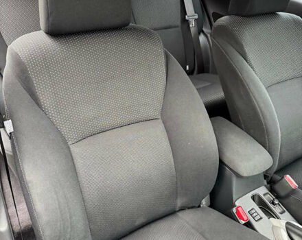 Белый Тойота Аурис, объемом двигателя 1.6 л и пробегом 133 тыс. км за 11000 $, фото 7 на Automoto.ua