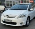 Белый Тойота Аурис, объемом двигателя 1.6 л и пробегом 109 тыс. км за 11500 $, фото 1 на Automoto.ua