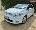 Белый Тойота Аурис, объемом двигателя 1.6 л и пробегом 96 тыс. км за 9300 $, фото 1 на Automoto.ua