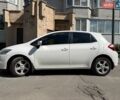 Білий Тойота Ауріс, об'ємом двигуна 1.6 л та пробігом 140 тис. км за 10200 $, фото 1 на Automoto.ua