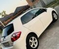 Білий Тойота Ауріс, об'ємом двигуна 1.6 л та пробігом 180 тис. км за 10000 $, фото 14 на Automoto.ua