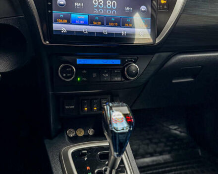 Белый Тойота Аурис, объемом двигателя 1.6 л и пробегом 121 тыс. км за 13750 $, фото 22 на Automoto.ua